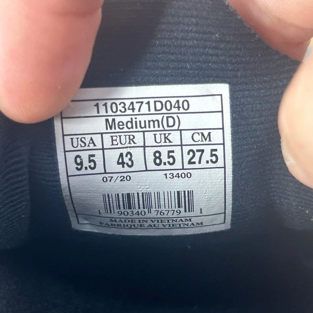 Brooks Revel 4 Mens Running Shoes Grey Black 1103471D040 Size 9.5 D